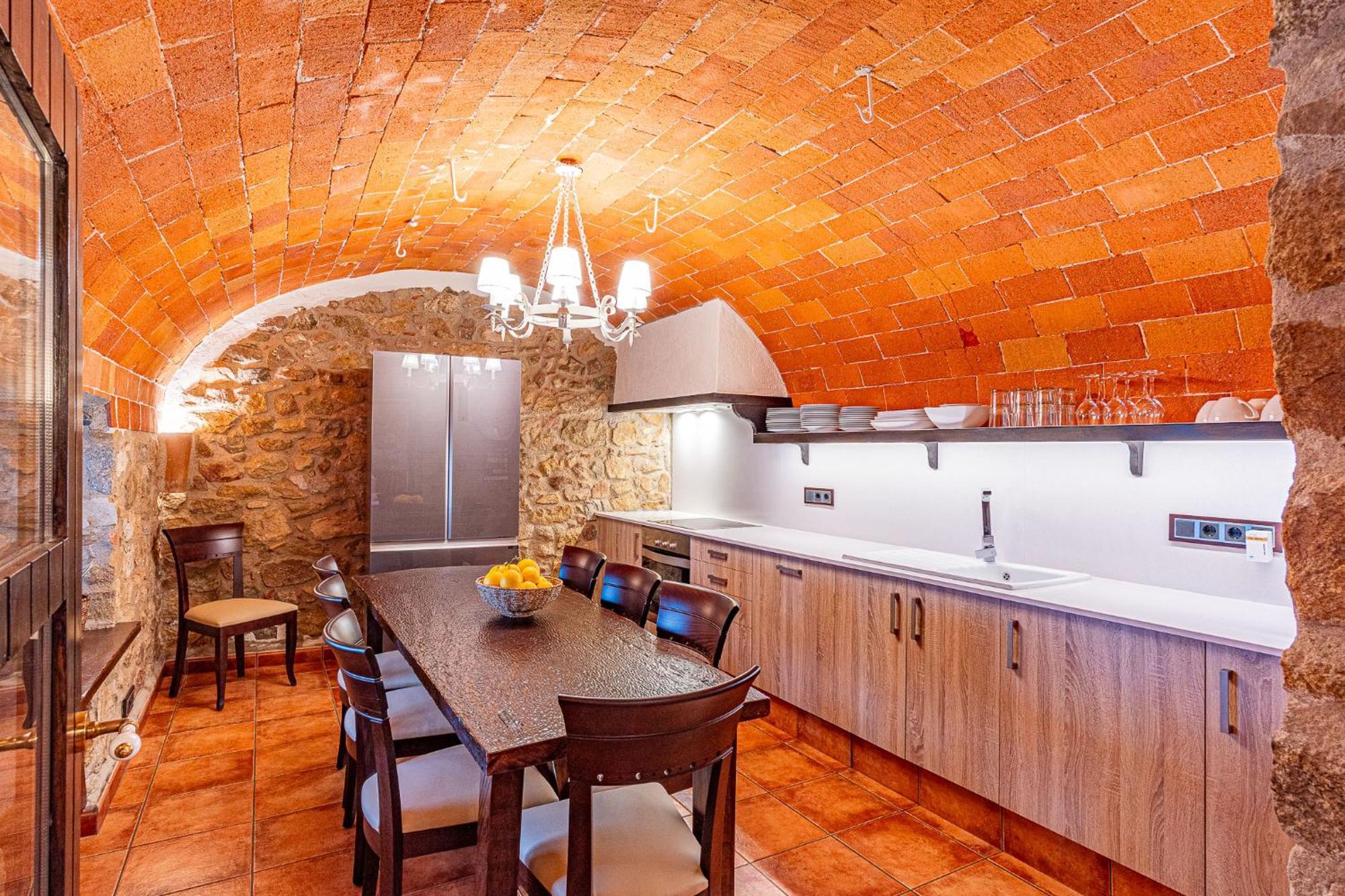 Cal Bisbe, Your Rural Holiday Home Capmany Exterior photo