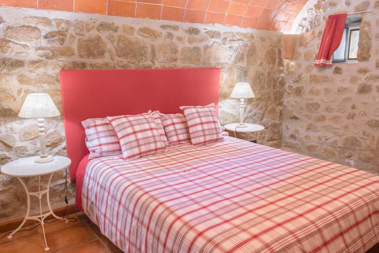 Cal Bisbe, Your Rural Holiday Home Capmany Exterior photo